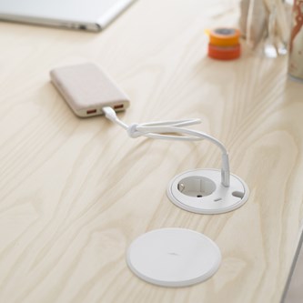 Powerdot med el och USB till skrivbord Work