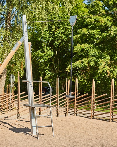 Linbana i robinia och stål från Lekolar